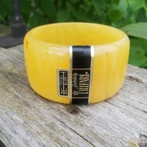 Vintage Trifari bangle bracelet original tags